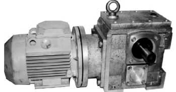 Мотор-редуктор спироидно-цилиндрический МРСЦ2-34/88.